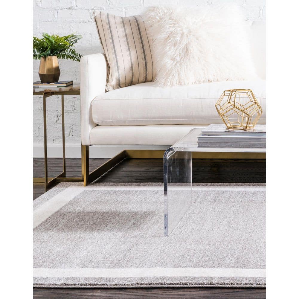 Gray and Ivory Tufted Reversible Synthetic Area Rug 9' x 12'