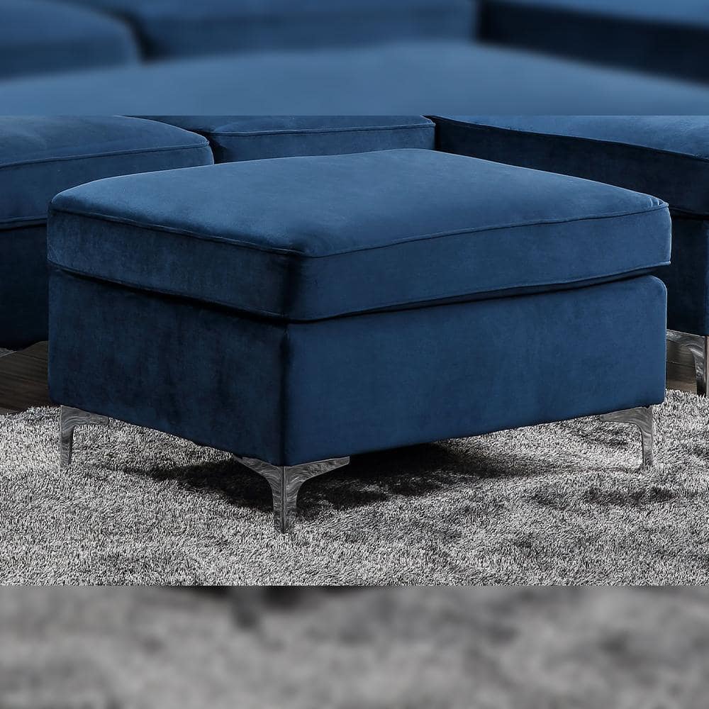 Luxurious Velvet Tufted Jaszira Ottoman in Blue