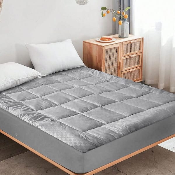Full 54 in. x 75 in. Mattress Topper Microfiber Polyester Knitted Bed Protector Cover Solid Gray Embossed Bedspread Pad