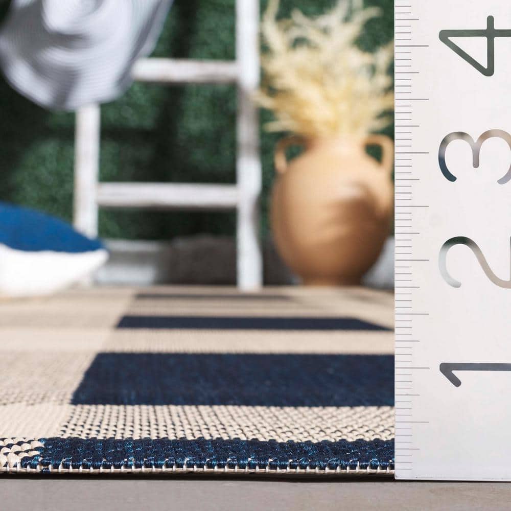 Navy and Beige Plaid Indoor/Outdoor Synthetic Area Rug