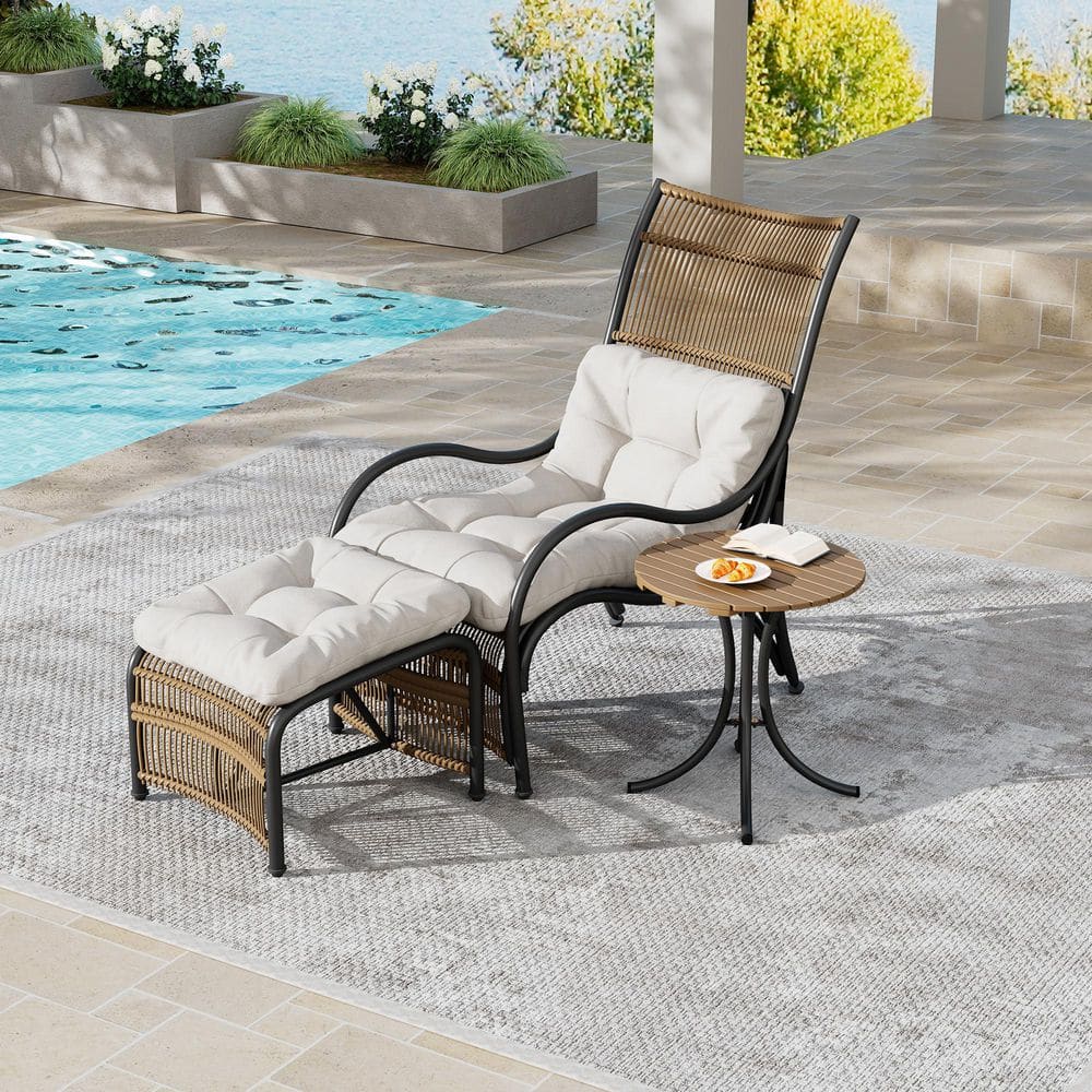 写真 CHRISTOPHER KNIGHT HOME Sawyer 3-Piece Patio Acacia Wood and Steel