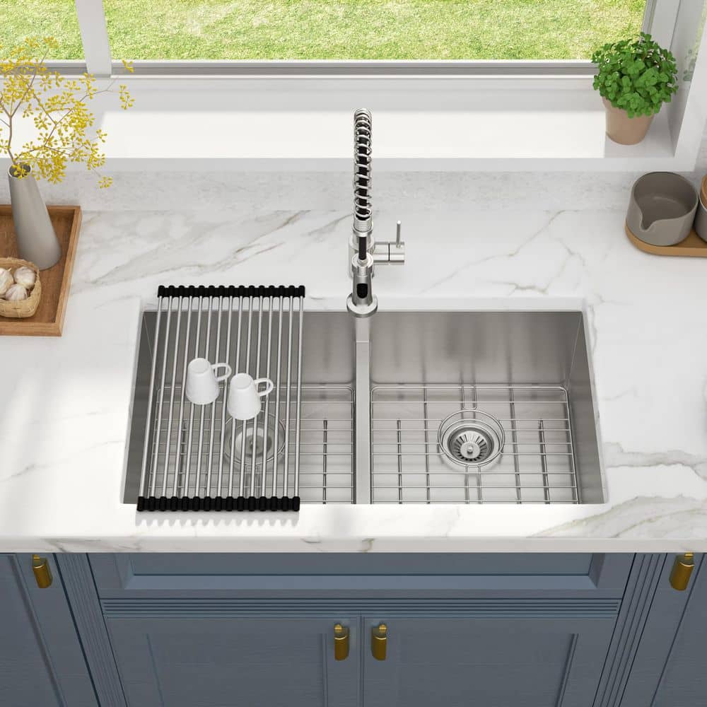LORDEAR 33 in. Undermount Double Bowl 16-Gauge Low Divide