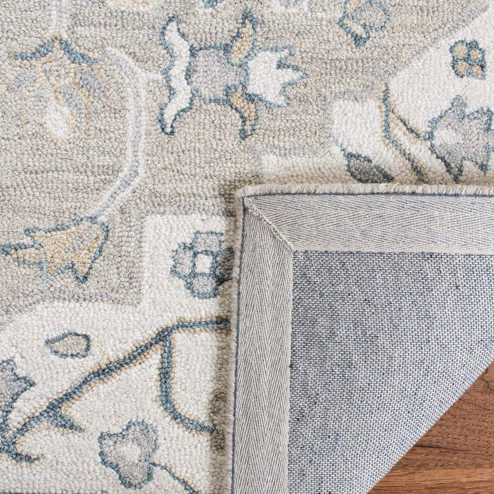 Light Grey and Ivory Hand-Tufted Wool Medallion Rug 4' x 6'