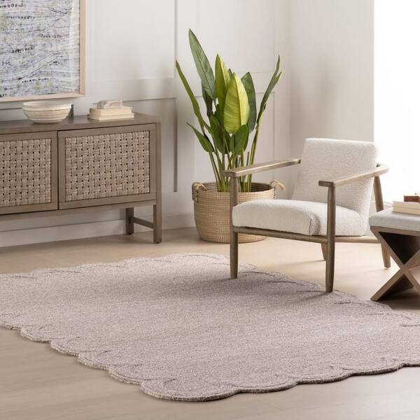 Elira Solid Bordered Area Mauve 5 ft. x 8 ft. Indoor Area Rug