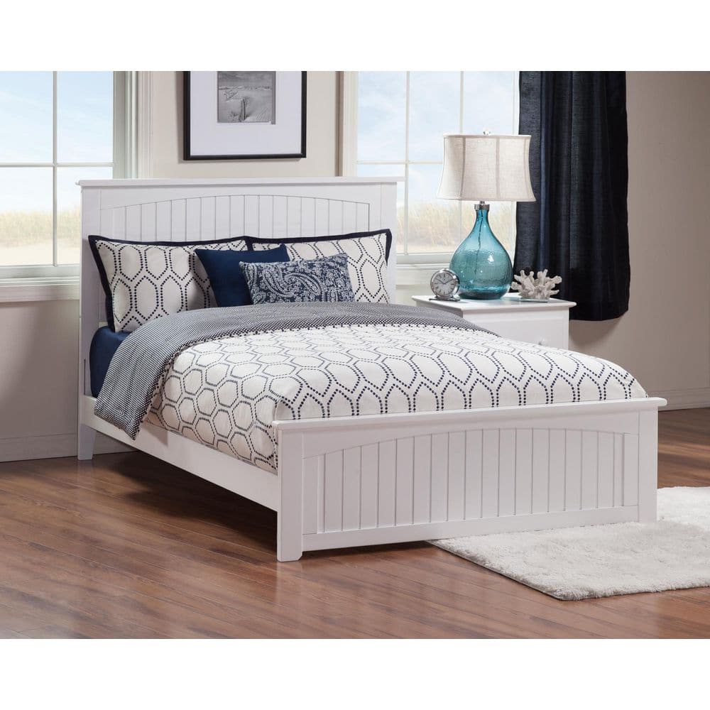 Nantucket Queen White Wood Platform Bed with Headboard and Footboard