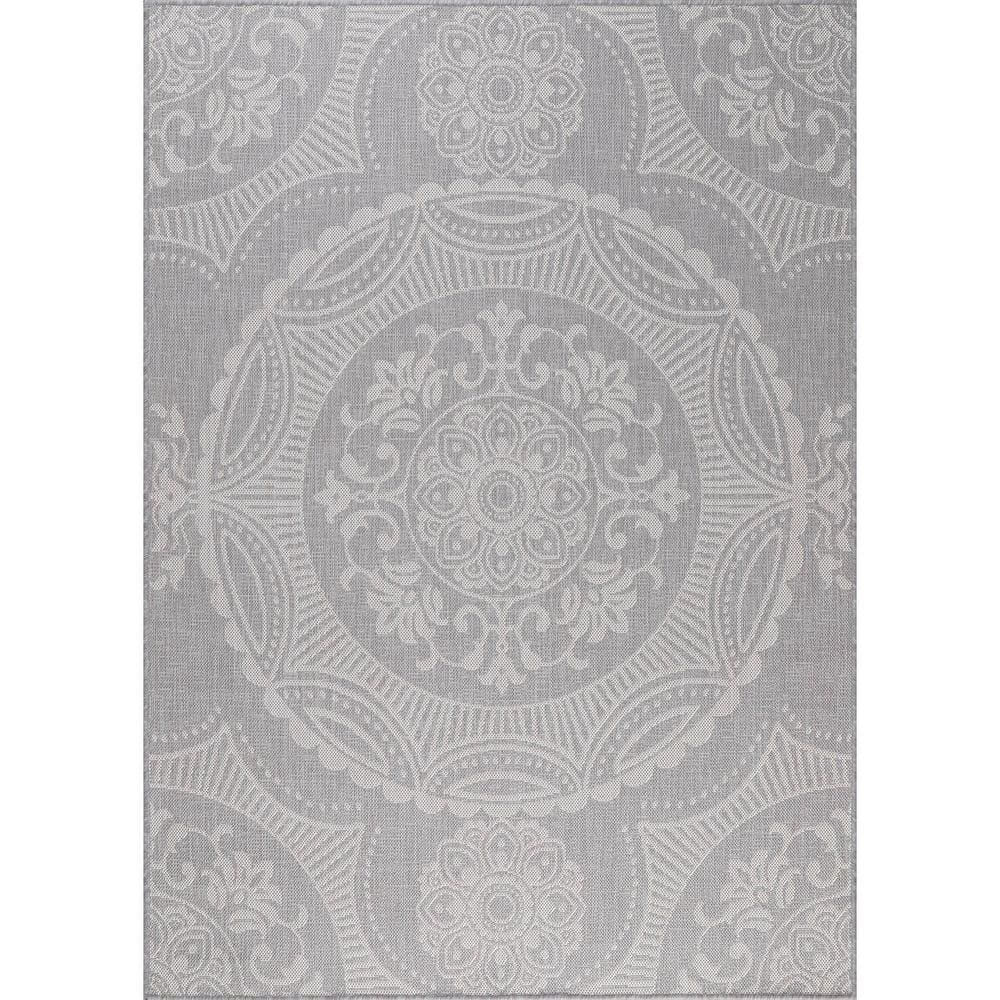 Gray and White Medallion 5' x 7' Reversible Outdoor Rug
