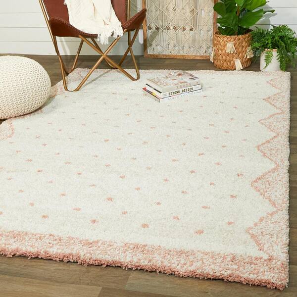Crivelli Modern Shag Peach 5 ft. x 7 ft. Area Rug