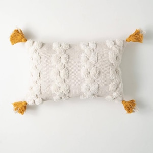 21.5 in. x 13.75 in. Ivory Tufted Tasseled Throw PIllow, Cotton