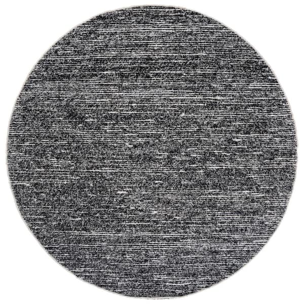 Cape Cod 6 ft. x 6 ft. Ivory/Black Distressed Gradient Round Area Rug