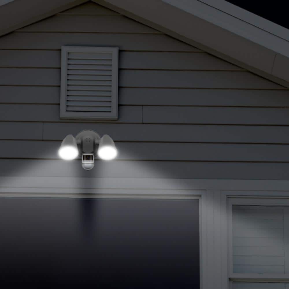 Swann 4K Ultra HD White Outdoor Security Floodlight Camera