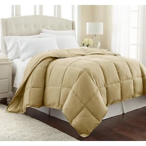 Vilano Down Alternative Gold Solid King/California King Microfiber Comforter