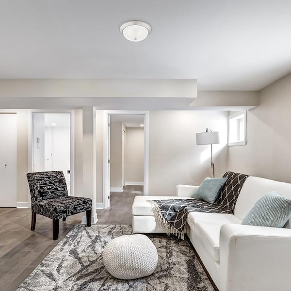 Designers Fountain - Reedley 15 in. Traditional Pewter Medium-Base (E26) Bulb Flush Mount for Kitchens