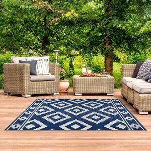Milan Navy and Creme 6 ft. x 9 ft. Reversible Indoor/Outdoor Recycled,Plastic,Weather,Water,Stain,Fade and UV Resistant