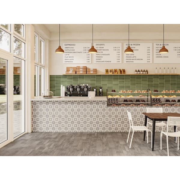 Makoto 0.5" x 8" Matte Ceramic Jolly Miter Edge Trim in Midori Green (1 sq. ft./Case)