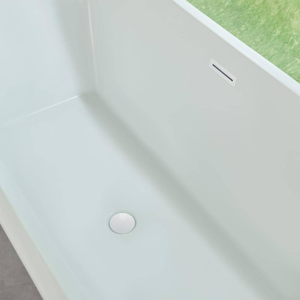 67'' Pure White Acrylic Freestanding Soaking Bathtub