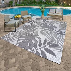 Anaco Silver 5 ft. x 8 ft. Floral Indoor/Outdoor Area Rug