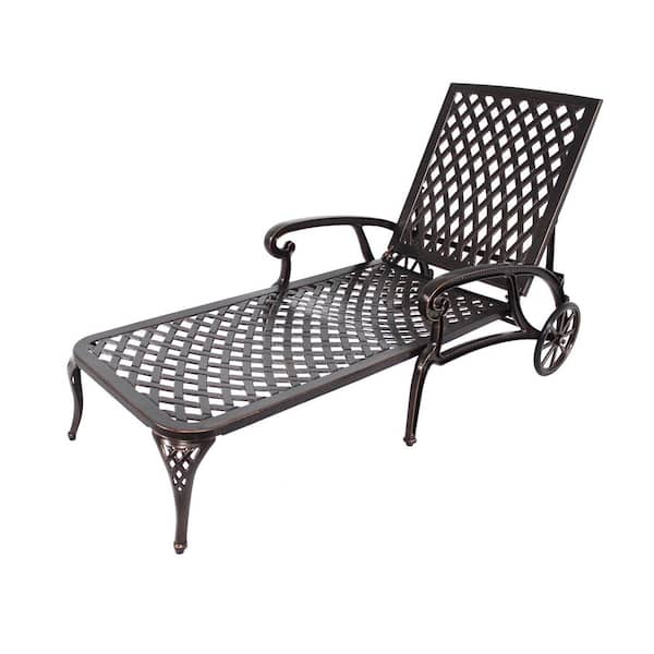 Brown Cast Aluminum Outdoor Lounge Chair, 1-Piece Patio Recliner for Garden, Deck, or Poolside Relaxation