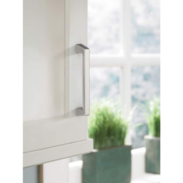 Halston 5-1/16 in. (128mm) Satin Nickel Arch Cabinet Pull