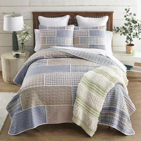 Slate Cobblestone 2-Piece Blue and White Cotton Twin Quilt Set