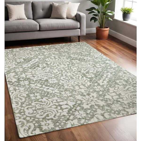 Green 5 x 8 ft. Tufted Floral Rectangle Indoor Area Rug