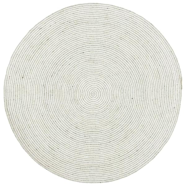 SAFAVIEH Braided Green Ivory 5 ft. x 5 ft. Abstract Striped Round Area Rug