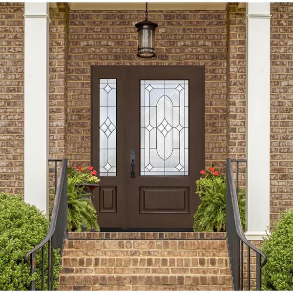 Regency 51 in. x 80 in. 3/4L Axis Glass RHIS Hickory Mahogany Fiberglass Prehung Front Door w/ 12 in.-3/4SL 4-9/16
