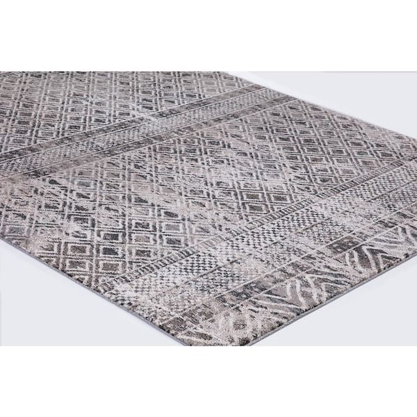 Vintage Collection Piazza Gray 8 ft. x 11 ft. Geometric Area Rug