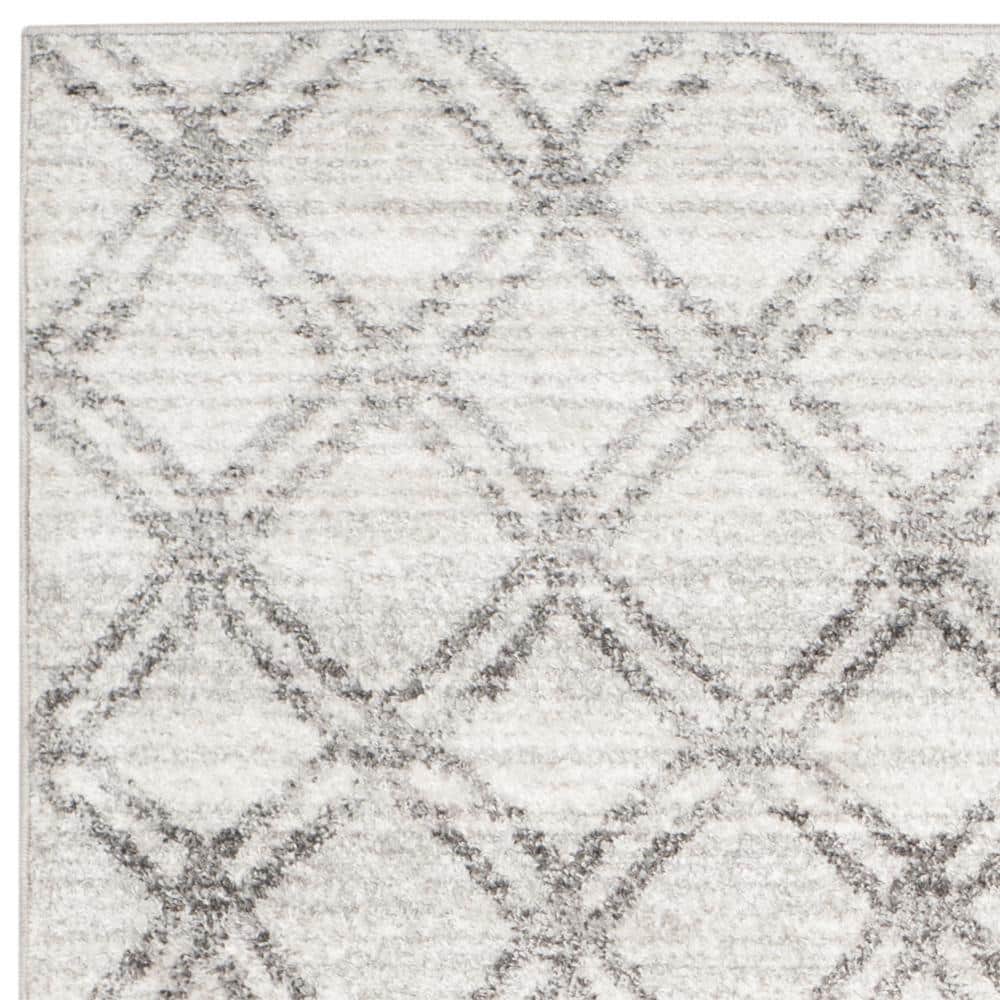 Chic Gray Geometric Tufted Rectangular Area Rug