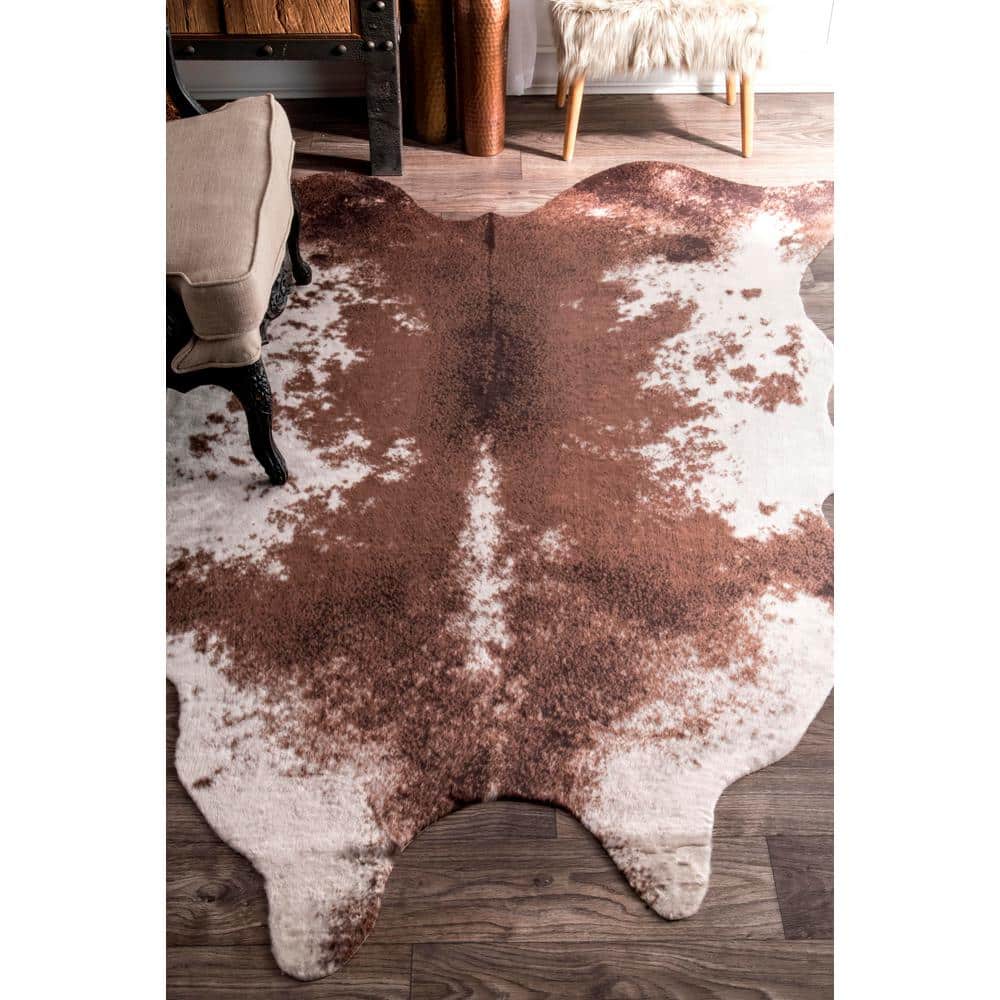 Rustic Square Easy-Care Faux Cowhide Area Rug, Brown 47"x6"