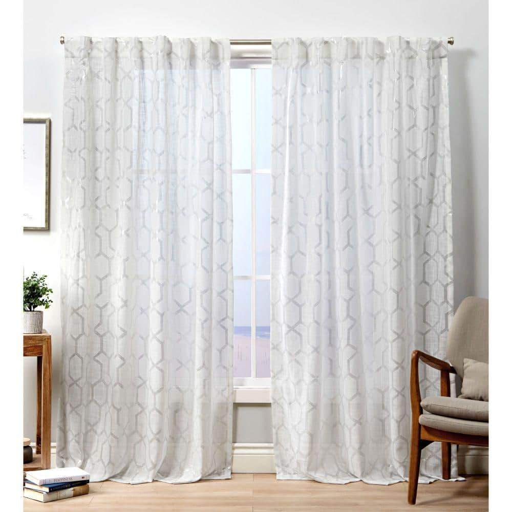 Exclusive Home Curtains Winter Silver Trellis Back Tab Sheer Curtain 54 In W X 96 In L Eh8417 01 2 96h The Home Depot