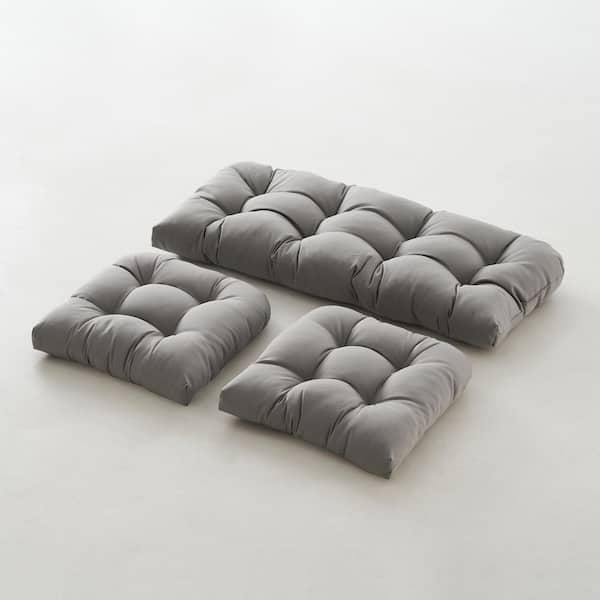 https://images.thdstatic.com/productImages/2f85784e-8fb9-43c2-94e4-e4a8ac5eeb65/svn/outdoor-loveseat-cushions-3sl01-c3_600.jpg