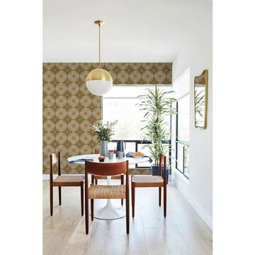 NuWallpaper Superbloom Yellow Matte Vinyl Peel and Stick Wallpaper JHS5035