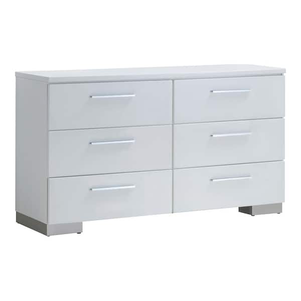 Furniture of America Trakehar White 6-Drawer 57.25 in. W Dresser