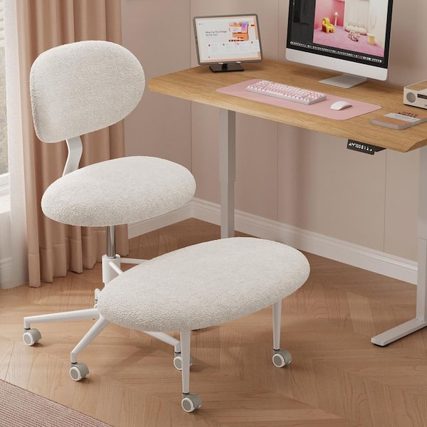 PINMOCO Teddy Fabric Adjustable Height Ergonomic Executive Chair