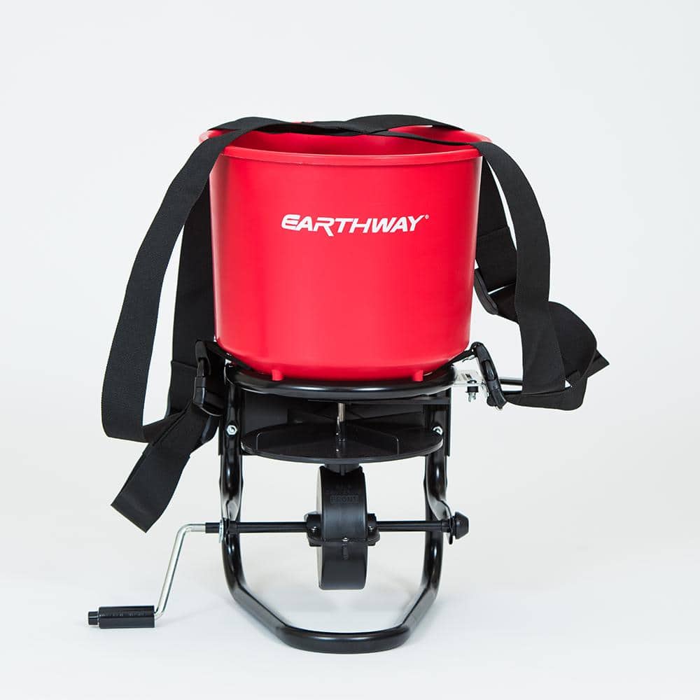 EARTHWAY Professional 40 lbs. Hand Crank Chest Spreader