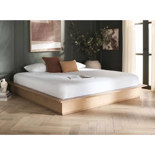 Celesia Brown Iron Frame King Platform Bed