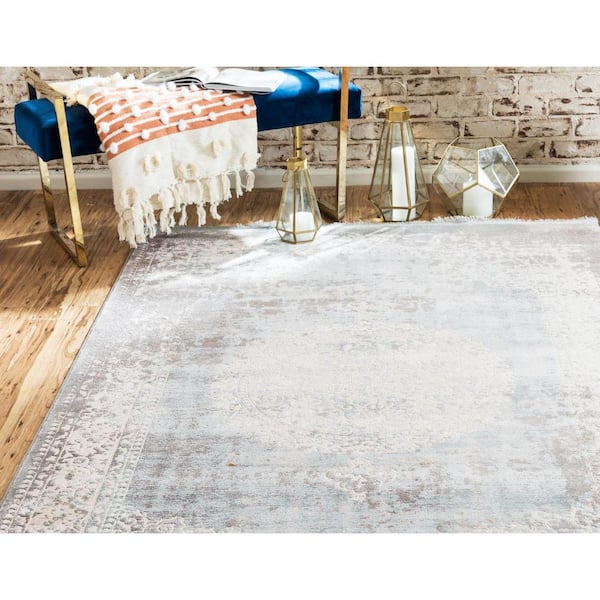 New Classical Olwen Light Blue 10' 0 x 13' 0 Area Rug