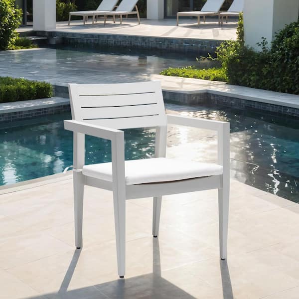 Unbranded White Aluminum Outdoor Dining Chair with Sunbrella White Cushion (4-Pack)