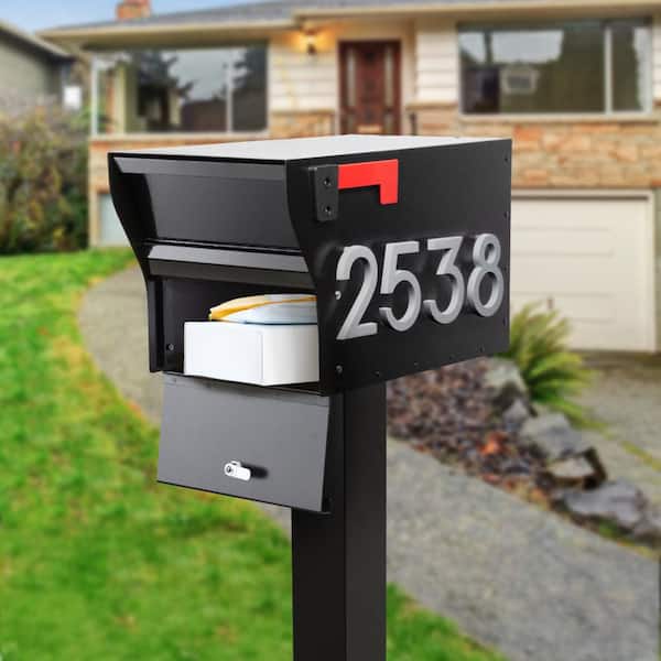 Package: MailVault Mailbox / with Standard Post and Stand-Off