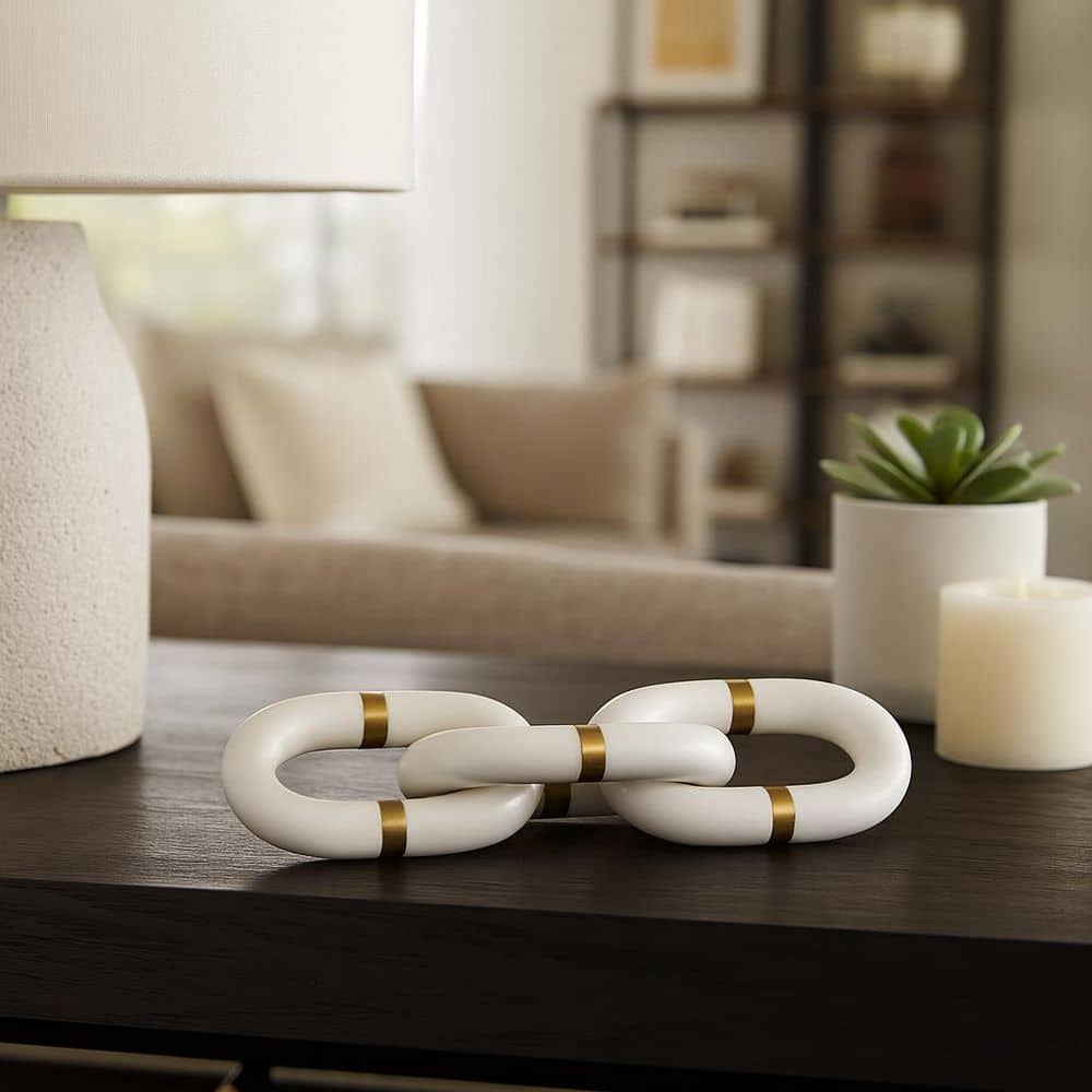 White 14 in. x 3 in. Marble Chain Sculpture