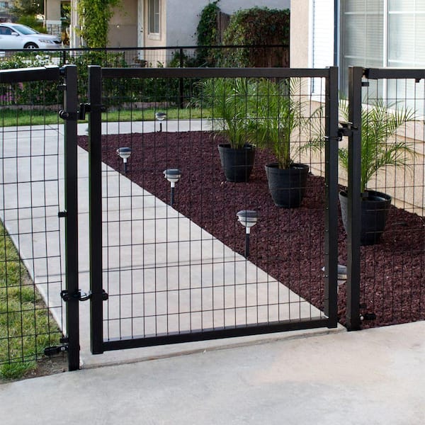 Swing Gates: Is a Self-Closing Gate the Best Choice for Keeping