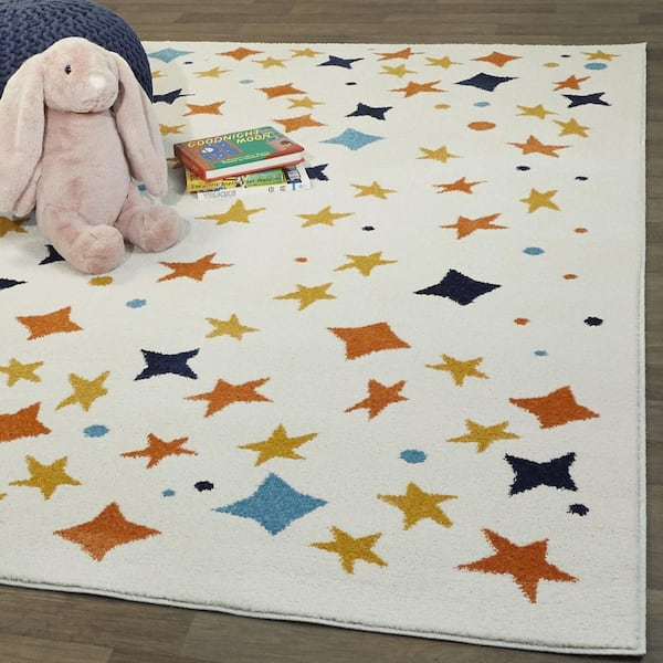 Starrybright Cream 5 ft. 3 in. x 7 ft. Novelty Area Rug