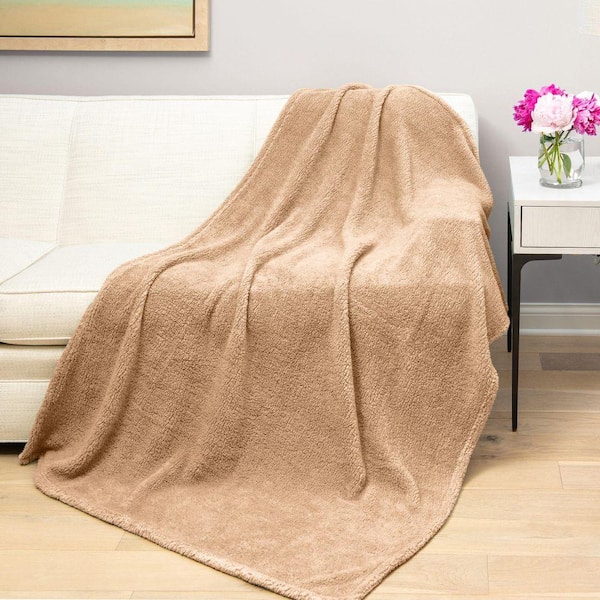 HGTV Teddy Sherpa Fur Nomadic Desert-Tan Throw Blanket