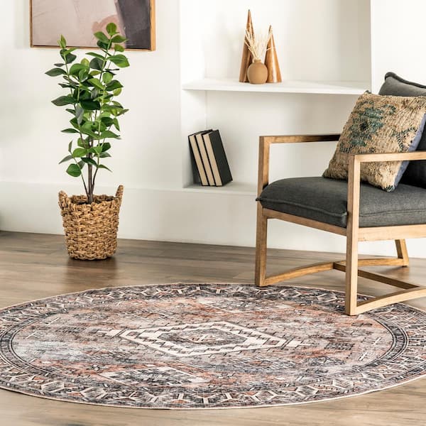 Bowie Machine Washable Tribal Pattern Rust 6 ft. x 6 ft. Indoor Round Rug