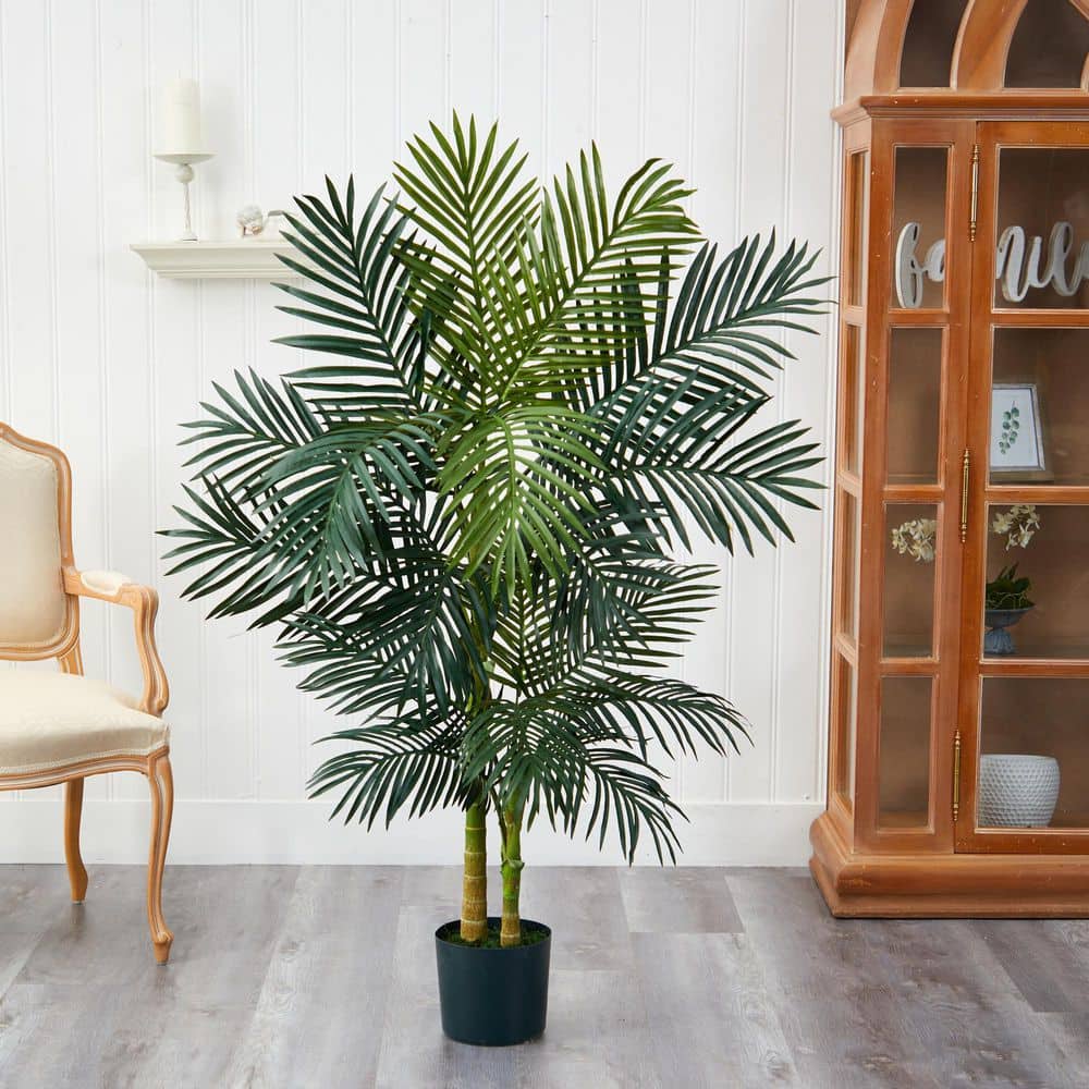 5-ft Green Silk Palm Tree in Black Plastic Pot