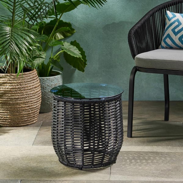 Noble House Boynton 15.50 in. Black Round Metal Outdoor Side Table