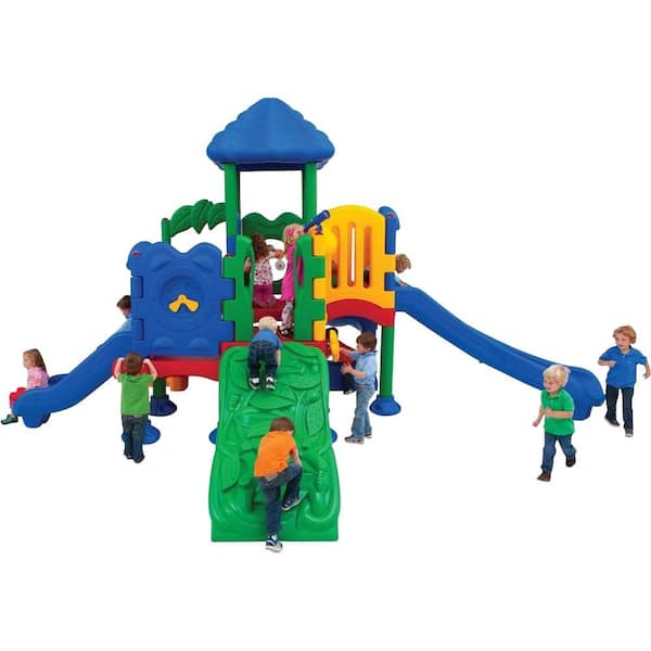 Ultra Play Discovery Center Commercial Playground 5 Deck with Roof Ground Spike Mounting