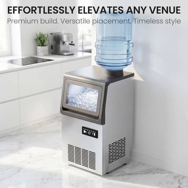CryoBlend 13.6 in. 110 lb./24H Full Size Cubes Commercial
