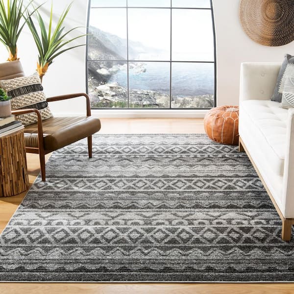 Adirondack Ivory/Charcoal 6 ft. x 9 ft. Geometric Area Rug