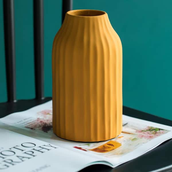 Sammentræf Tal til udluftning FABULAXE Modern Farmhouse Home Décor Accents; Vases for Table Decor,  Housewarming Gift, 8 in. Yellow Mustard QI004055.MD - The Home Depot